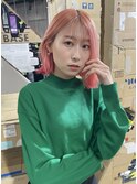 ガーリーストリートスタイル