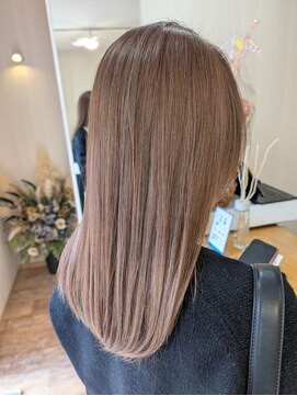 ミルクティーベージュ