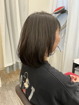 ウイバイファースト(u'i by first) まとまりがいいボブスタイル