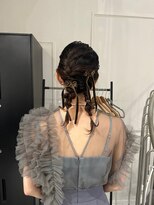 アトレ 福岡大名店(attrait)&nbsp;セミロングの上品なブラウンカラー × 質感を活かしたカット