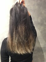 ヘアーアンドメイク ラブストラック(Hair&Make LOVESTRUCK) 紺グラデーション