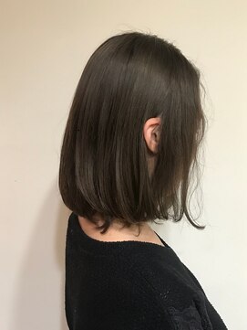 グラードヘアー(Grado hair) ハイトーングレージュ