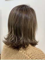 アズール 草加(azule)&nbsp;大人 ハイライト透明感カラー