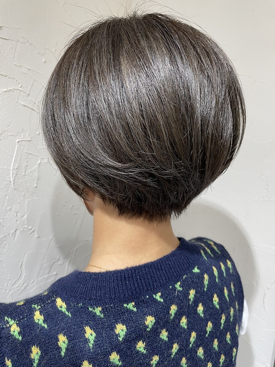 MALIBU マリブ　人毛MIX　グレーヘアー白髪60％　軽やかマッシュショート MALIBU マリブ人毛MIXグレーヘアー白髪60％軽やかマッシュショート