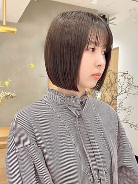 ローレン(LOREN) ミルクティーベージュぷつっとボブケアブリーチ 梅田