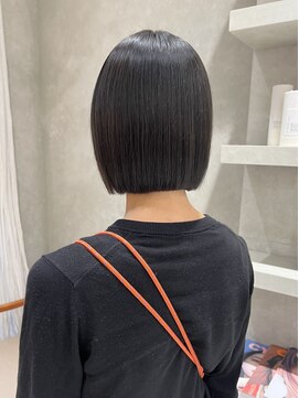 シベル(sibell) ボブ/ロブ/切りっぱなし/グレー/縮毛矯正/髪質改善/資生堂