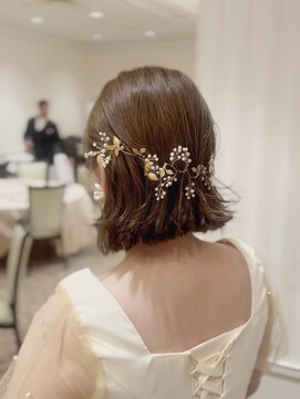 ザック ヴィ(ZACC vie) 切りっぱなしボブ / オリーブベージュ