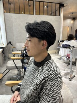 ムード カナザワ(mood kanazawa) フェザーショート/フェザーパーマ/センターパート