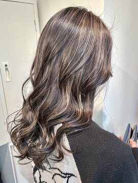 ガーデン タチカワ(garden tachikawa) ハイライト/グレージュ/ハイライトカラー/レイヤーカット