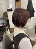 ショートボブ×ピンクブラウン、か