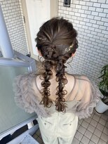 フェリーチェ(Felice)&nbsp;編み下ろし　ツインポニー　ツインヘア　参列ヘア