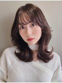 くびレイヤーエモージュイメチェンフルバング似合わ せカット