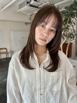 ガーランドギンザ(Garland Ginza) ミディアムレイヤーフェイスレイヤーグレージュカラー