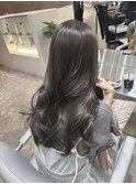 オリーブグレージュ