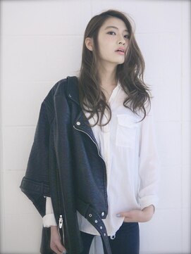 ココ 本八幡(KOKO) 黒髪クラゲヘアーオリーブグレー小顔ココアベージュミディアム