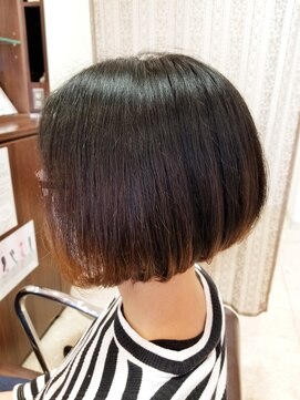 ブランシェ 名鉄小幡駅前店 ボブスタイル