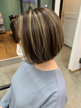 キューズ クラブ(cuz KLUB) 【cuzKLUB】ナチュラルボブ×コントラストベージュ