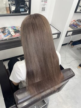 リルフェアリー 磐田店(Li’lFairy) つやつやミルクティーベージュ