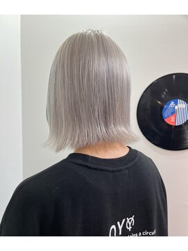 デート 下北沢(DATE) ダブルカラーホワイトベージュカラーケアブリーチハイトーン韓国