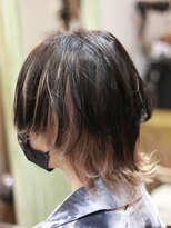 キミ(kimi)&nbsp;【kimi自由が丘】ウルフ×インナーブリーチ×プラチナベージュ