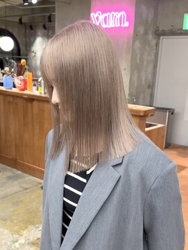 ヤーン(yarn.) ミルクティーベージュ【赤堀友哉】