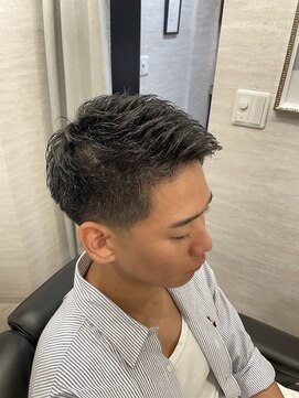 アントレース 東池袋店(UNTRACE) テーパーフェード×アップバング　メンズ/バーバー/理容室