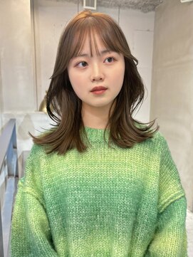 フェブ(fev) 【fev_uran】olive beige × くびれhair