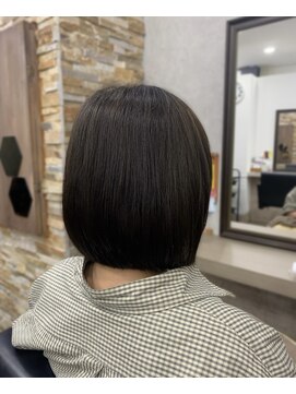 インフォーマル(Informal) ボブスタイル／ナチュラルブラウン／ワンレングス