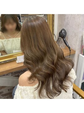 クラビス プラチノ(CLAVIS PRATINO) オリーブベージュ／透明感カラー／オリーブカラー