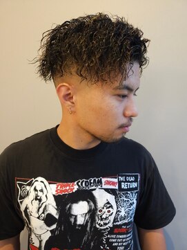 イズ(iss) ハードツイストスパイラルパーマ