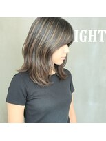 エイト チャタン 沖縄北谷店(EIGHT chatan)&nbsp;ミディアムレイヤー、髪質改善ハイライトカラー(EIGHT北谷 荒井)