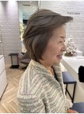 ミセス　白髪活かし　70代　ハイライトローライト