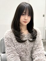 パルス ヨコハマ(PULSE yokohama) 小顔ミディアムレイヤー内巻きワンカールグレージュカラー