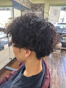 ヘッドショップパワープラス メンズパーマ/ミックスパーマ/ツイストパーマ/スパイラルパーマ