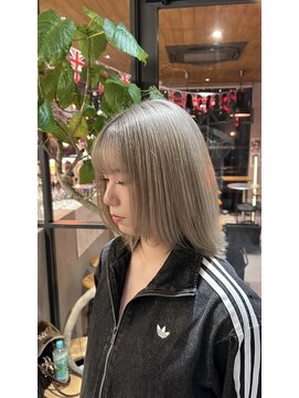 ラソ プエルト(LAZO puerto) 寒色カラー^_^ホワイトシルバー