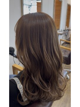 リドルヘアー 石井町店(Riddle HAIR) ミルクティーベージュ/ベージュカラー/透明感カラー