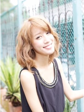 ホットリップ(HOT LIP) ★HOT LIP★柔らかさと透明感のナチュふわミディアム♪