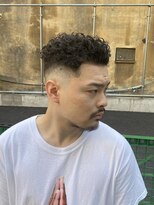 スラムダンク映画　宮城リョータ風パーマ髪型　オールバック