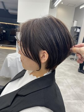 レノ(RENO) 顔まわりにこだわった大人ショートボブ♪@20代30代40代