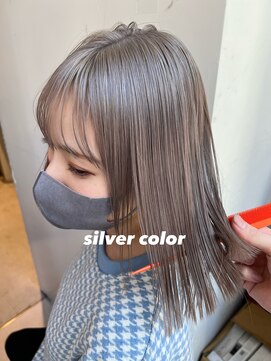 アフロートリノ(AFLOAT Leino) 小顔ヘルシーレイヤースタイル透明感カラー【修】20代30代40代