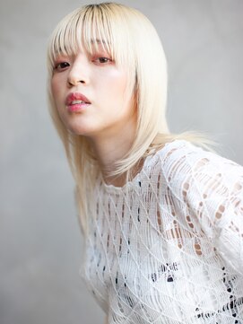 アッシュ 荻窪店(Ash) 【ホワイトブロンドカラー】ストレートヘア