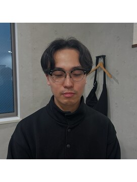 ラウンズ 錦糸町(Rounds) センターパート　マッシュ