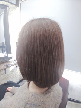 アトリエナガノ(atelier nagano) ショートボブ/ニュアンスカラー/センターパート/ブルージュ