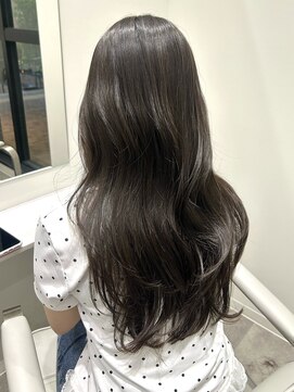 パルス ヨコハマ(PULSE yokohama) レイヤーカット/オリーブベージュ/艶カラー