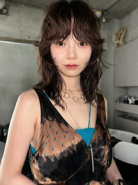 フィルムス 横浜(FILMS) 暗めカラー/レイヤーカット/マロンベージュ/くすみベージュ/横浜