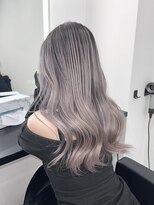 エゴ 池袋(EGO)&nbsp;ホワイトシルバーバレイヤージュ