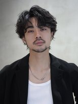 バイフィフス 原宿/表参道(by fifth)&nbsp;シャドウパーマスパイラルパーマセンターパート大人メンズヘア