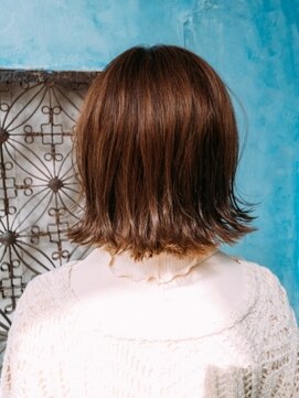 ヘアアンドリラクゼーション シャッセ(Hair&Relaxation SASE) 外ハネボブ