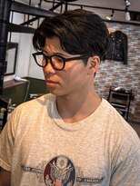 グラッドマンズカットクラブ 立川(GLADMAN'S CUT CLUB) フェザーパーマセンターパートショート立川メンズ