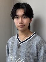 トリッカ シブヤ(TRICCA SHIBUYA)&nbsp;メンズカットパーマフェザーニュアンス毛流れセンターパート渋谷